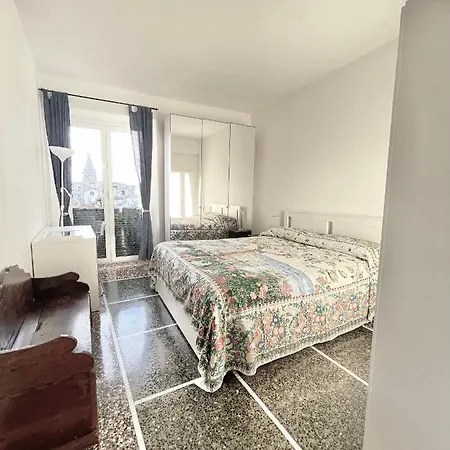 Il Nido Sui Caruggi Lägenhet Genua